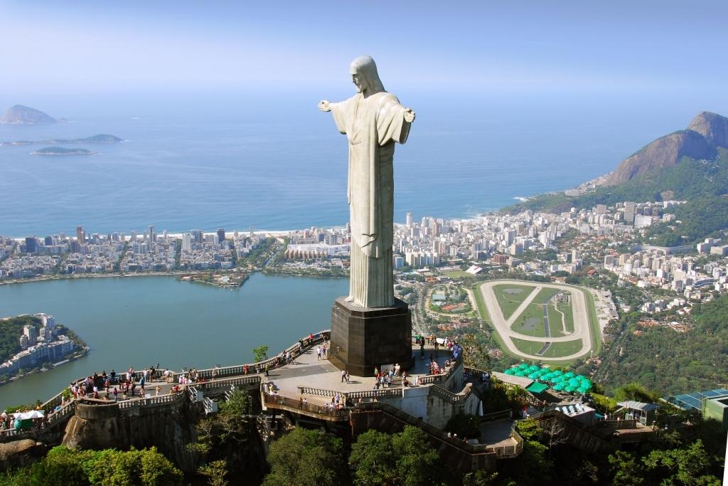 Статуя Иисуса Христа в Рио