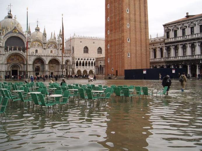 Тонущая Венеция